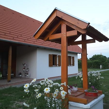 Malomko Apartman Zsira 외부 사진