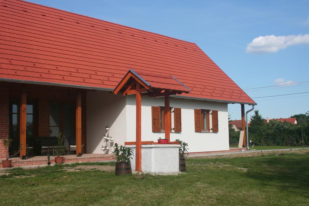 Malomko Apartman Zsira 외부 사진